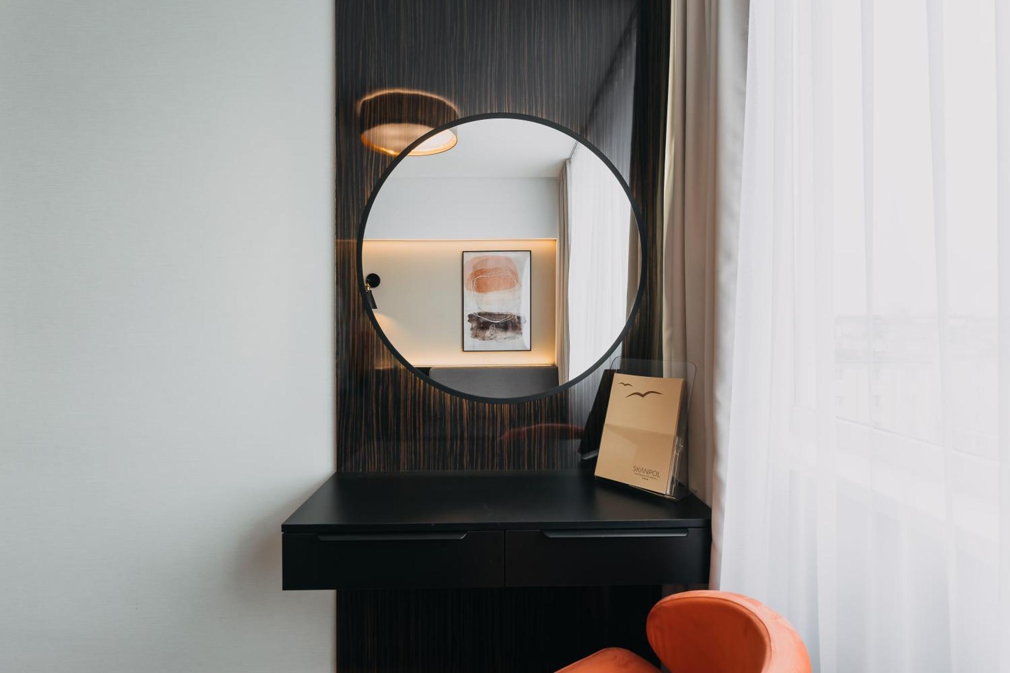 Hotel New Skanpol コウォブジェク エクステリア 写真