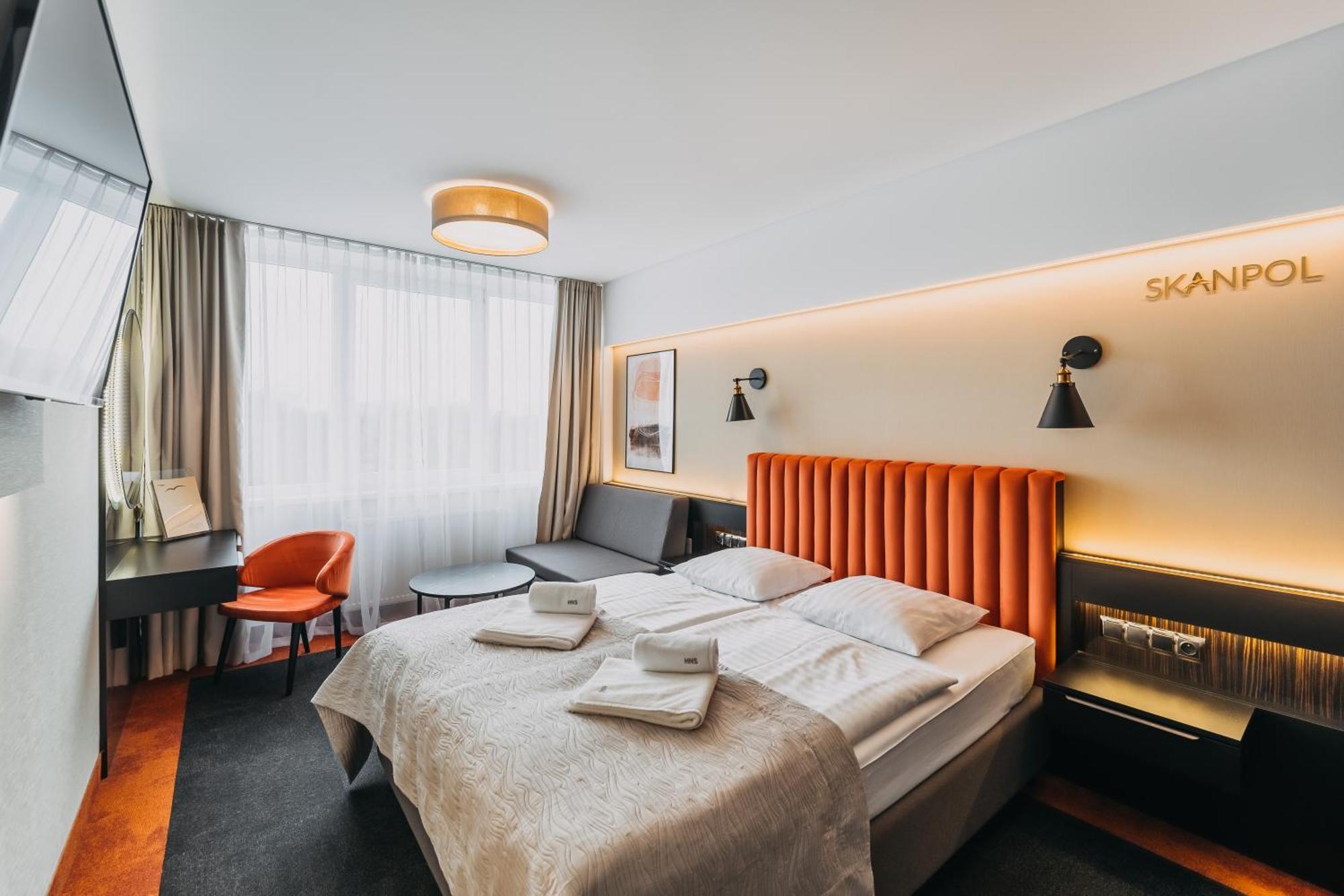 Hotel New Skanpol コウォブジェク エクステリア 写真
