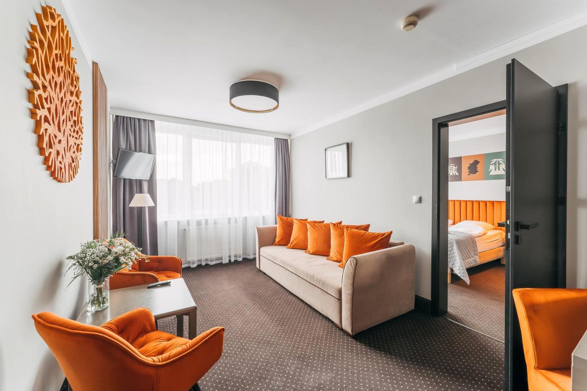 Hotel New Skanpol コウォブジェク エクステリア 写真
